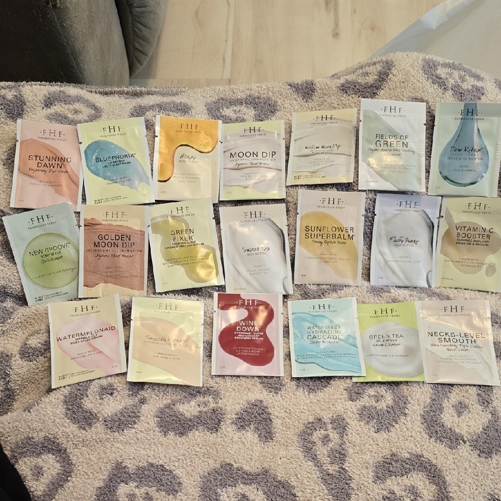 Farmhouse Fresh Skincare- 20 Sample Pack